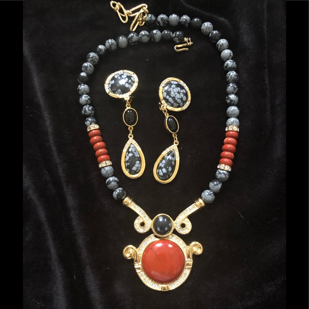 Amazing jasper, carnelian, and rhinestone set.